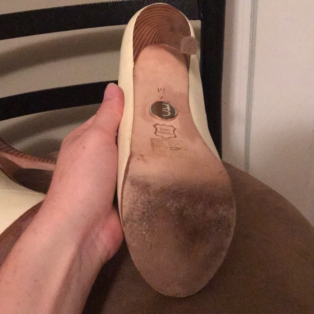 Bebe Heels - Picture 5 of 6
